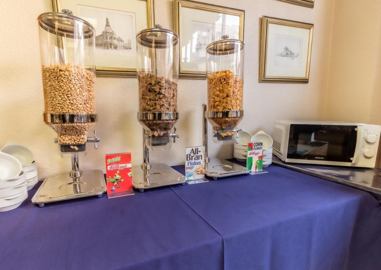 Hotel Universal Murcia Dış mekan fotoğraf